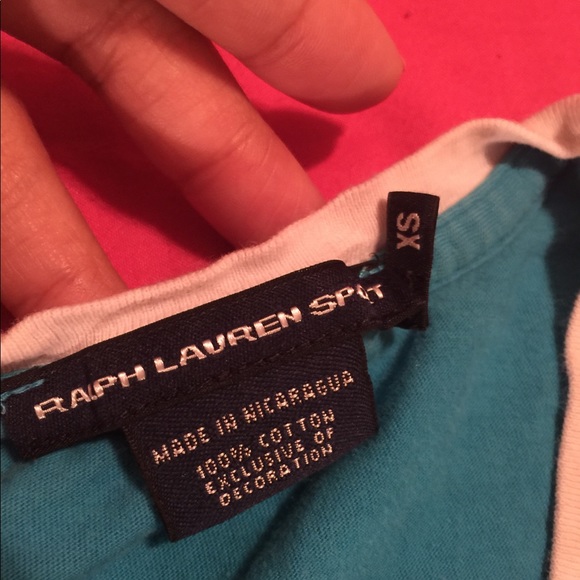 Shirts & shorts - Picture 2 of 8